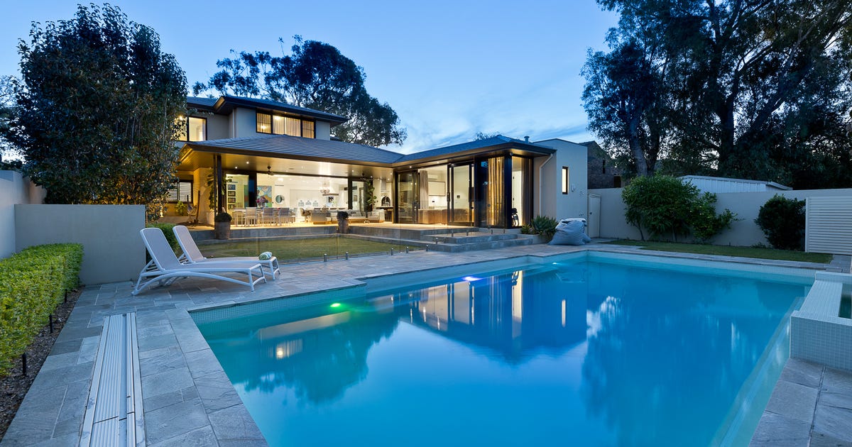 35 Farrin Street, Attadale WA 6156