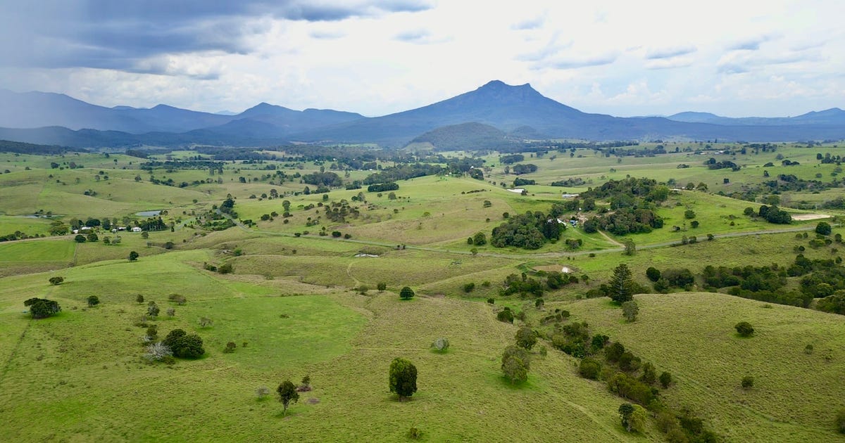 381 Barney View Road, Palen Creek QLD 4287