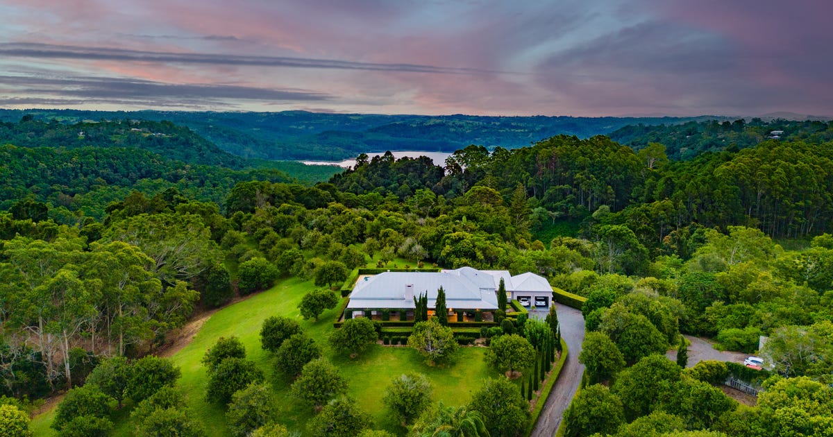 14 Balmoral Road, Montville QLD 4560
