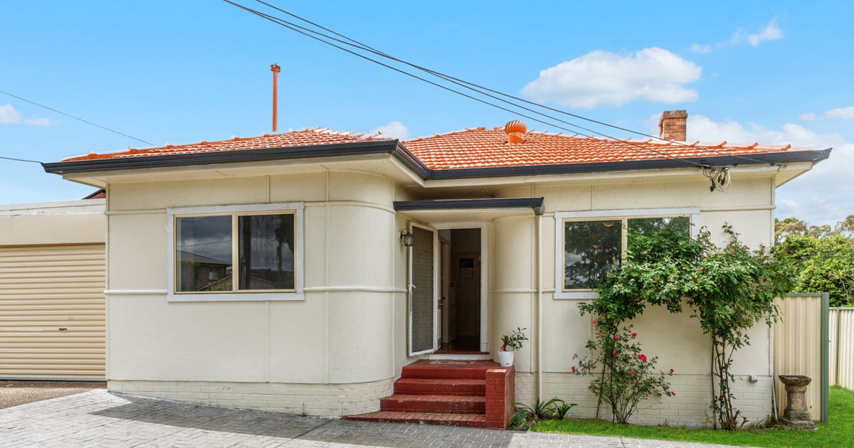 90 Sherbrook Road, Hornsby NSW 2077