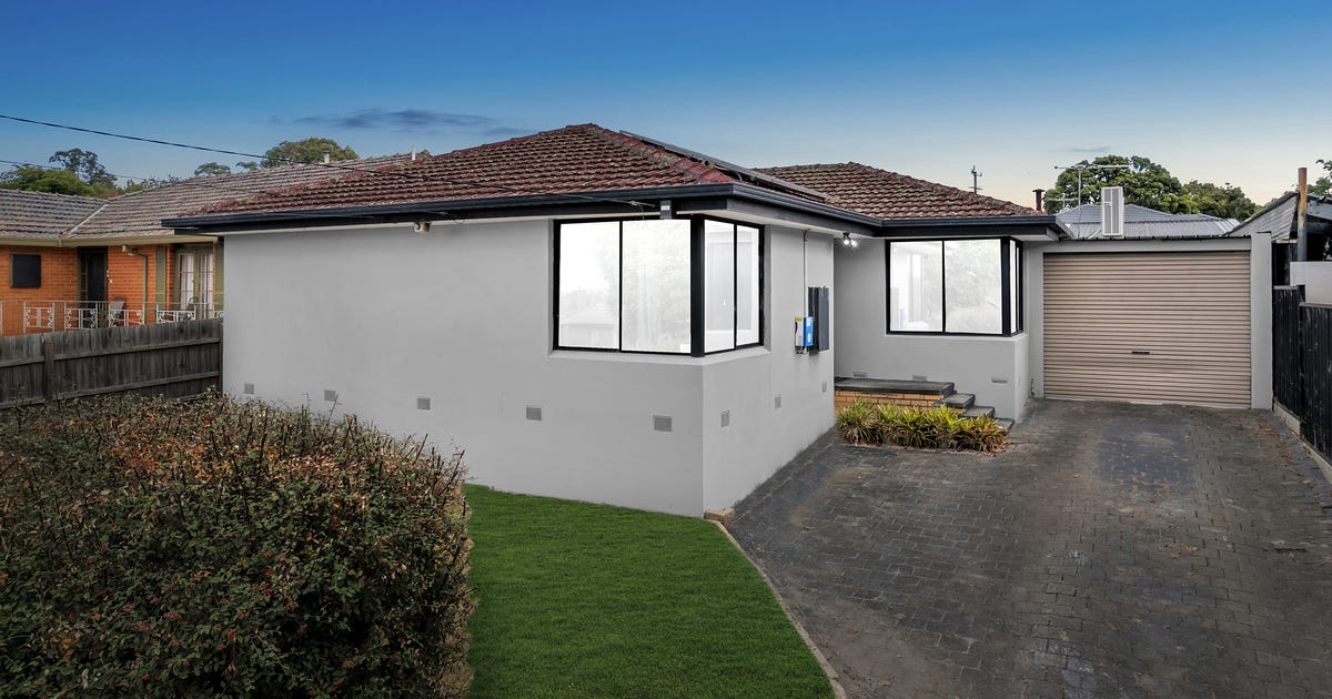 12 Fletcher Road, Dandenong North VIC 3175