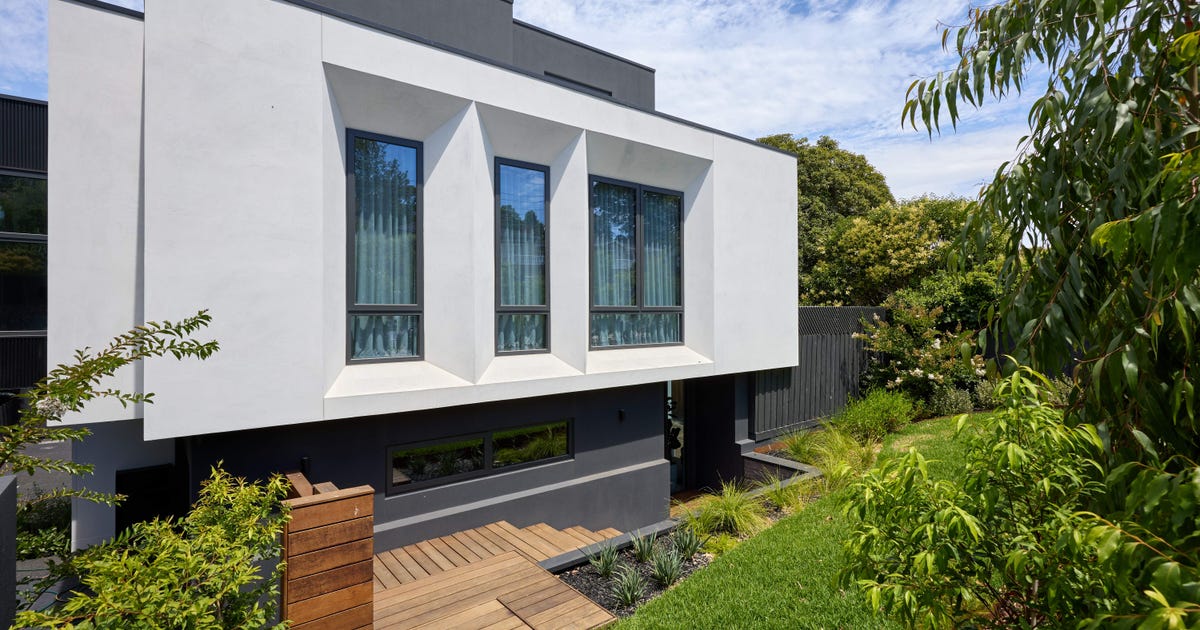 1/298 High Street Road, Mount Waverley VIC 3149 - property.com.au