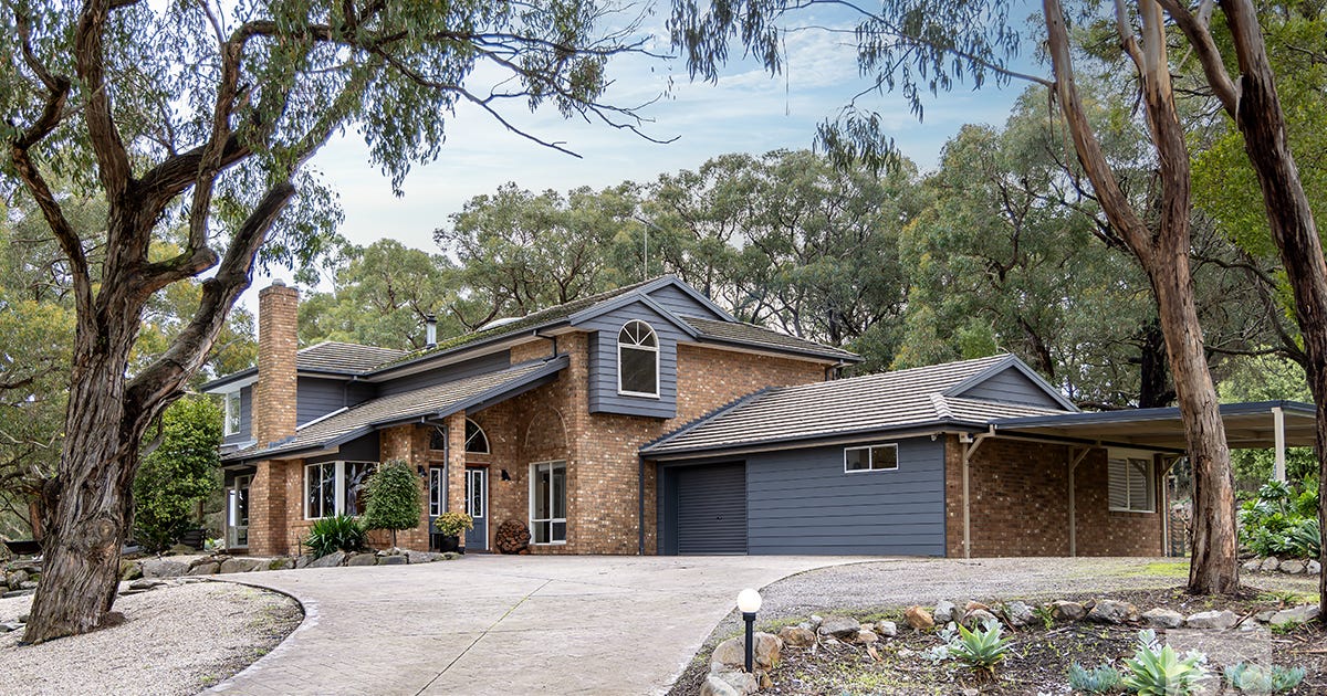573 Cherry Gardens Road, Cherry Gardens SA 5157