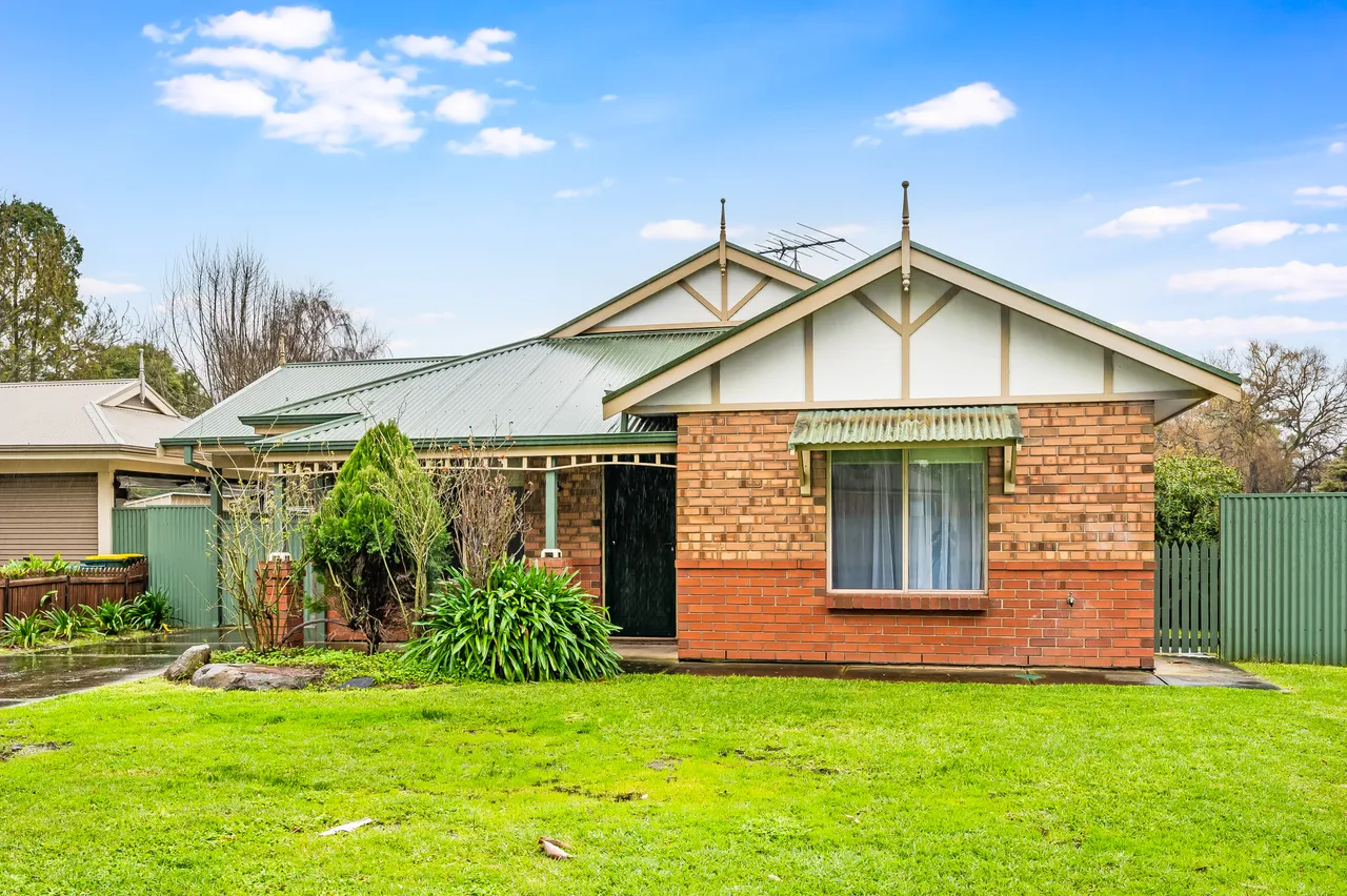 2 33 Alexandrina Road Mount Barker SA 5251 property .au