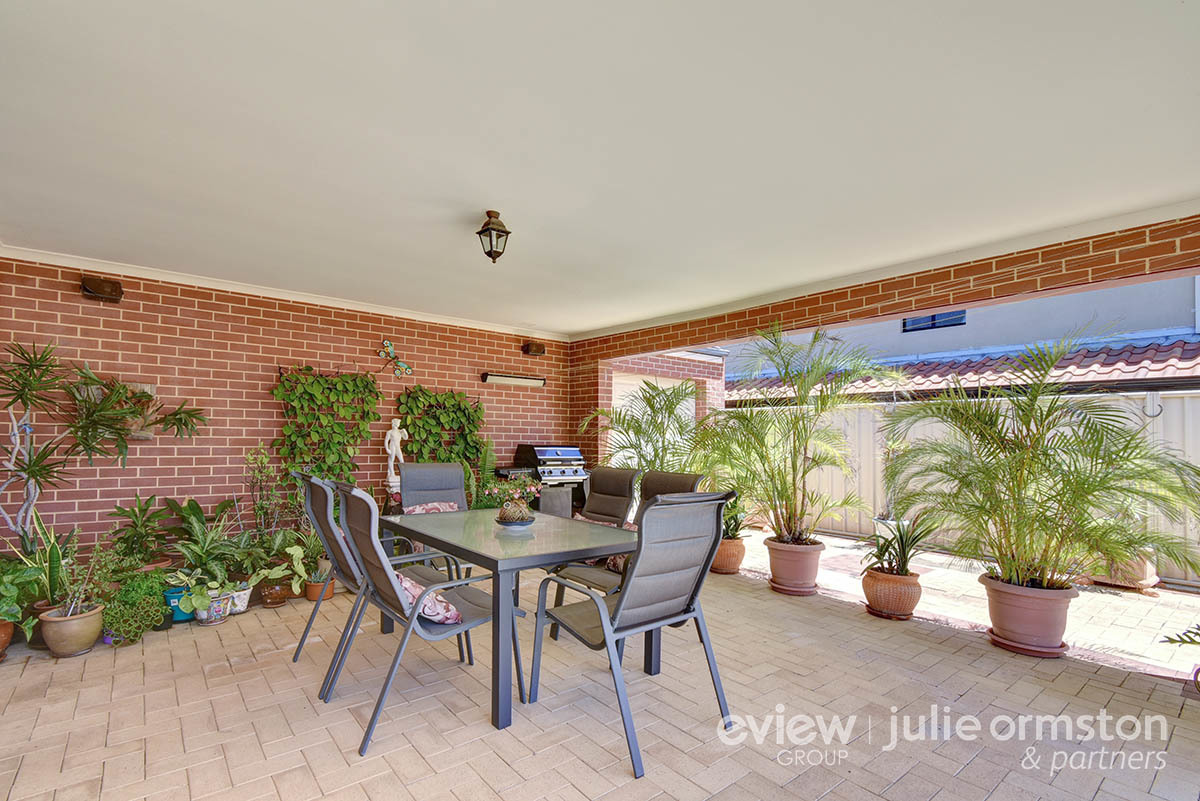 5 Clyde Court Wanneroo WA 6065 property