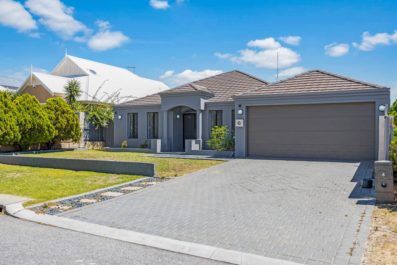 6 Bayfield Cres, Mindarie WA 6030 