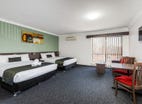 Hunts Hotel, 2415 Camden Valley Way, Casula, NSW 2170