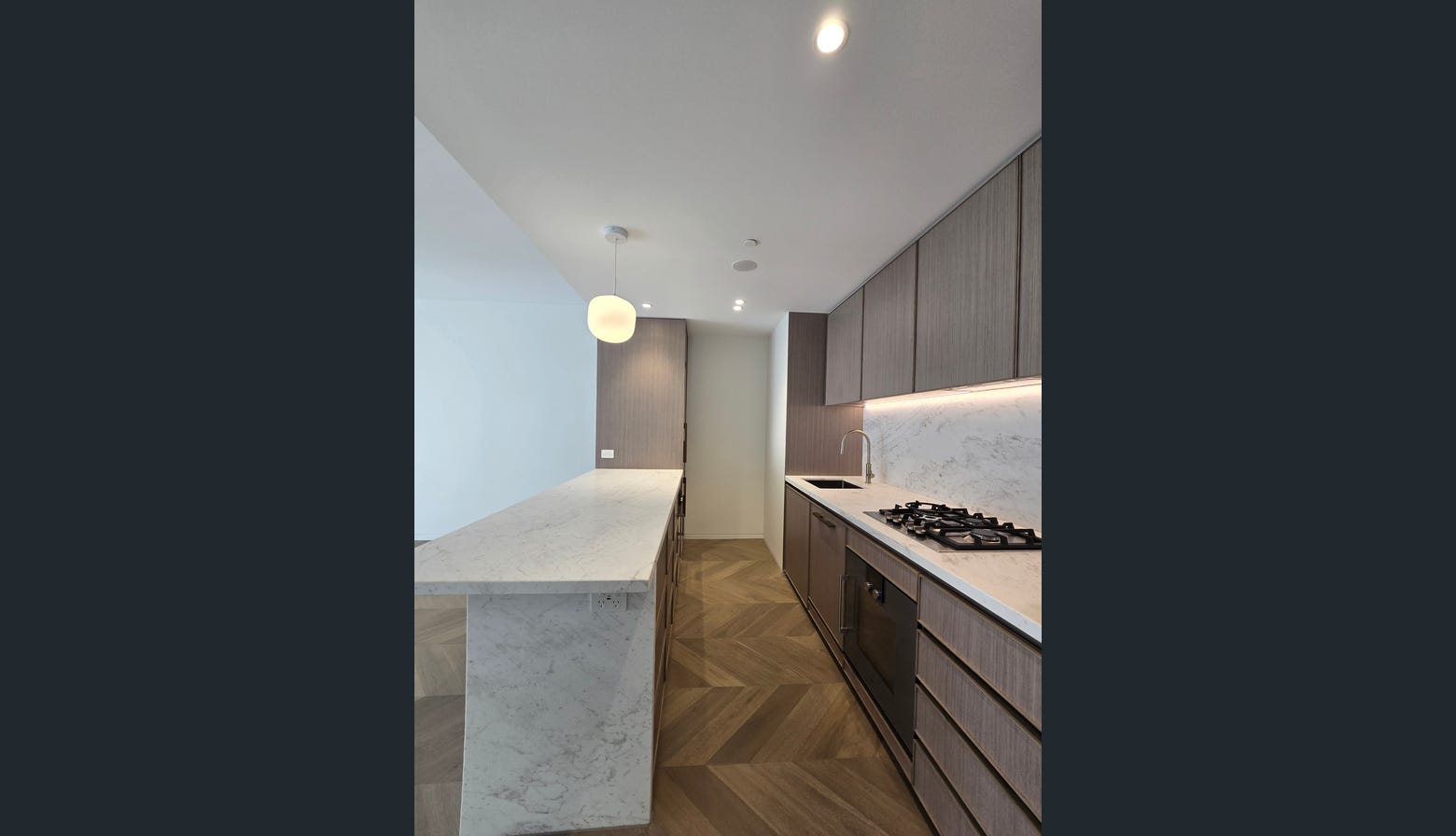 911/168 Walker Street, Granville