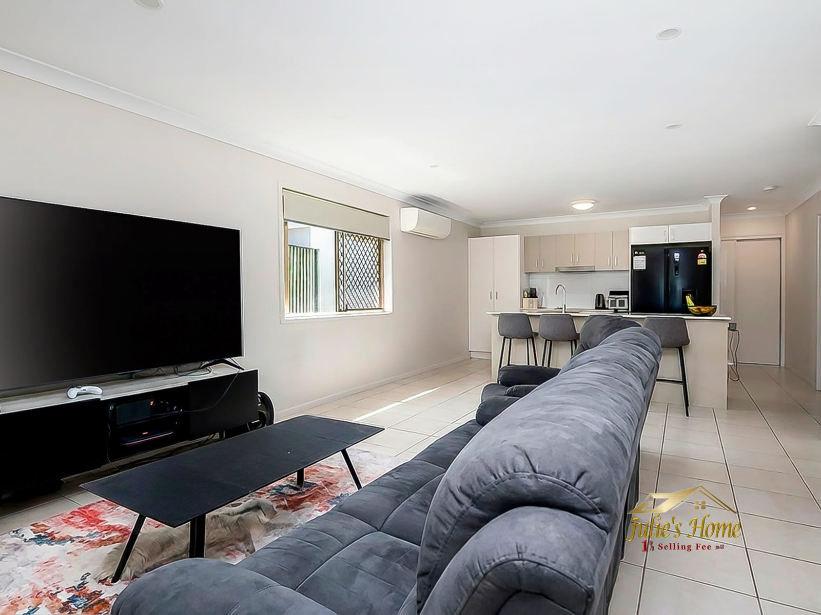 Living and kitchen
