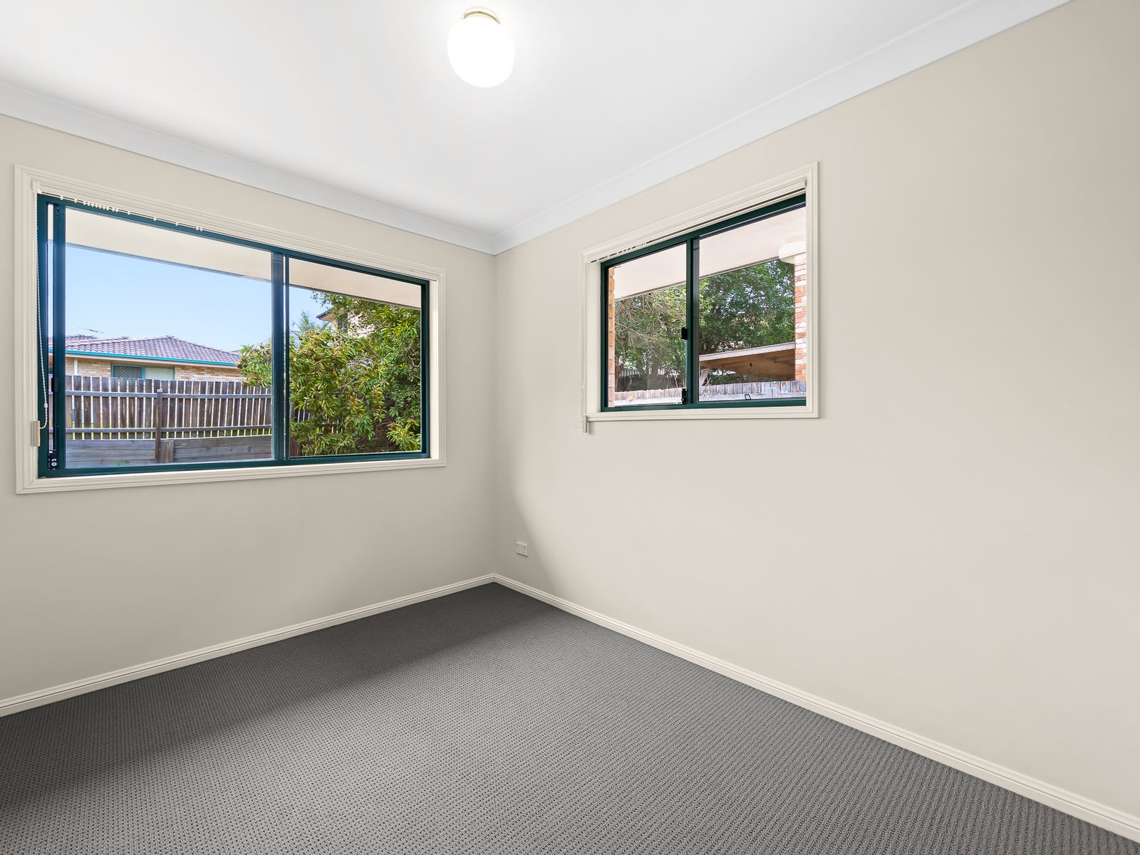 Property image – photo 11