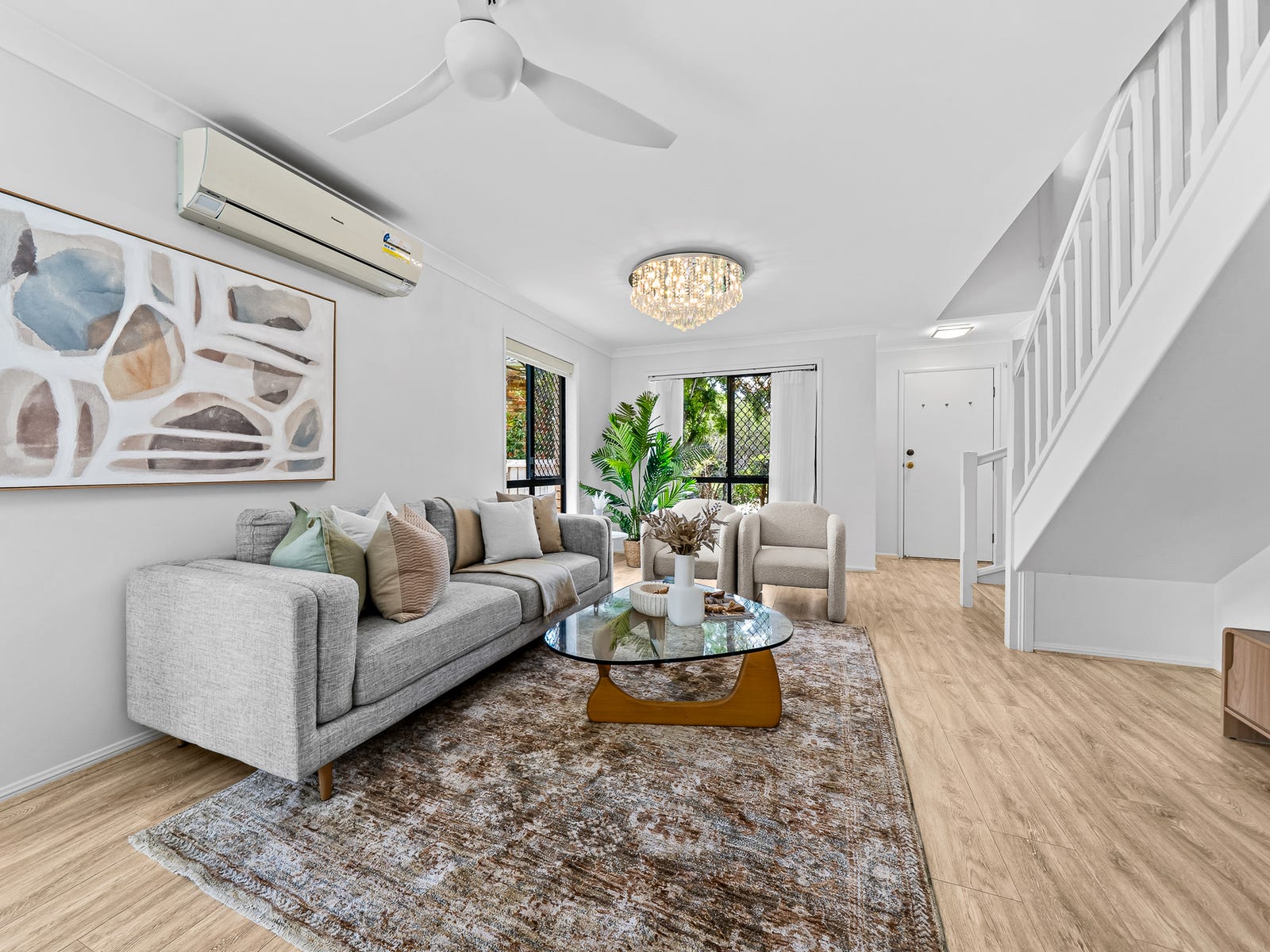 Property image – photo 3