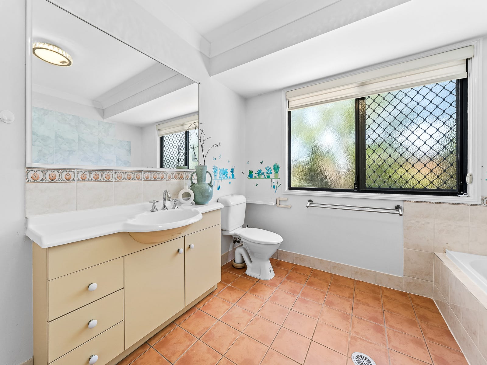 Property image – photo 9