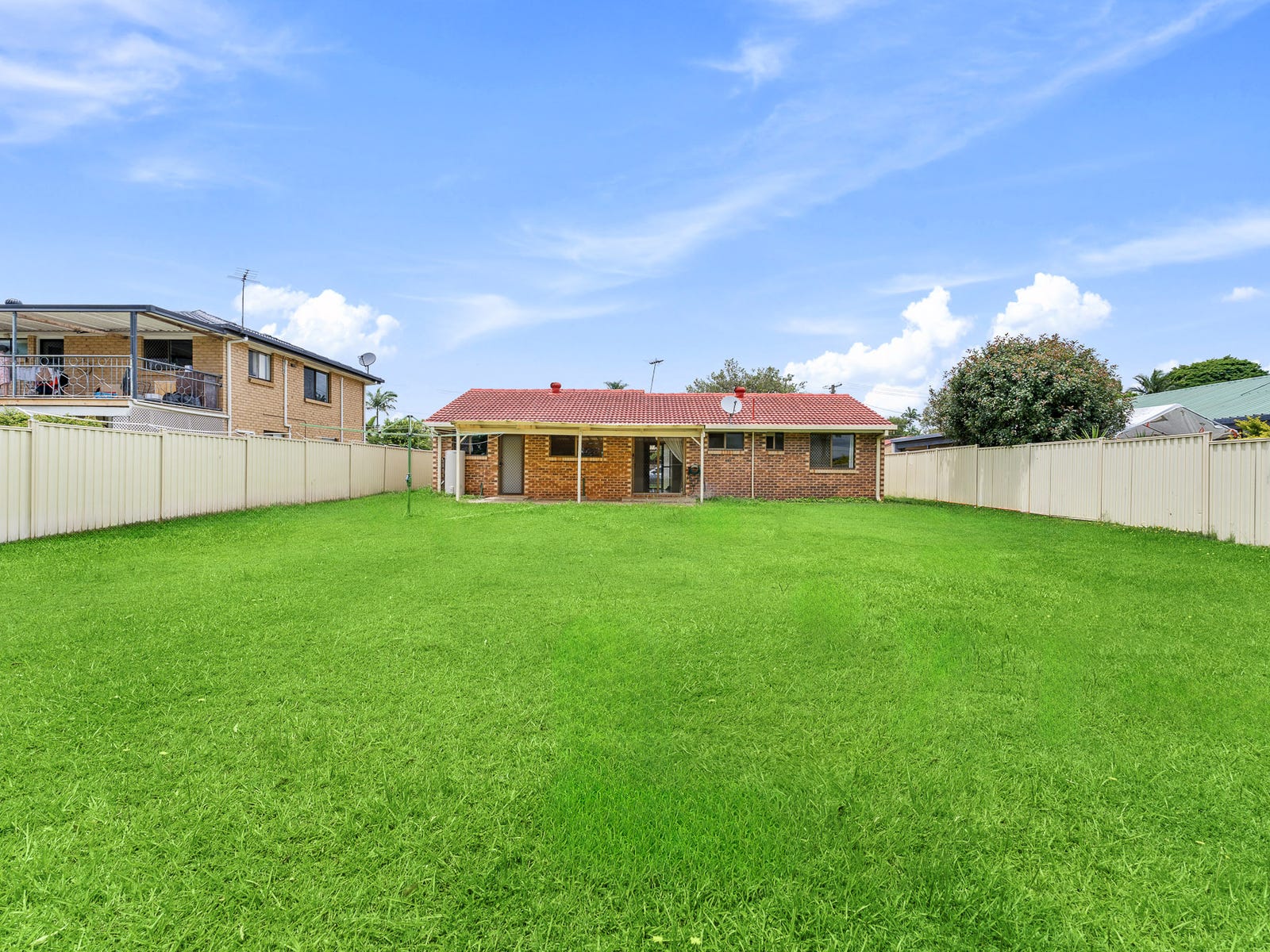 Property image – photo 12