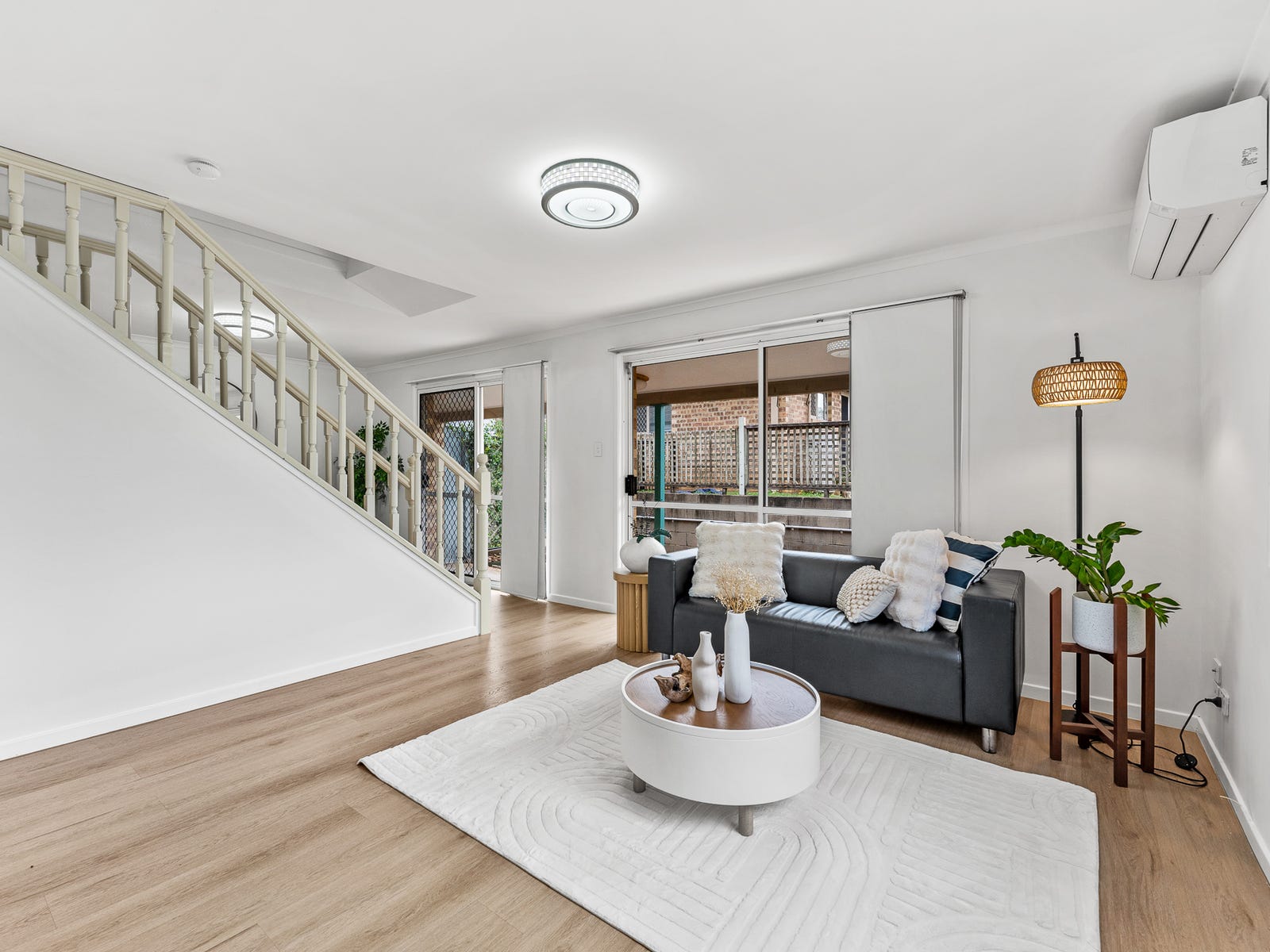 Property image – photo 3