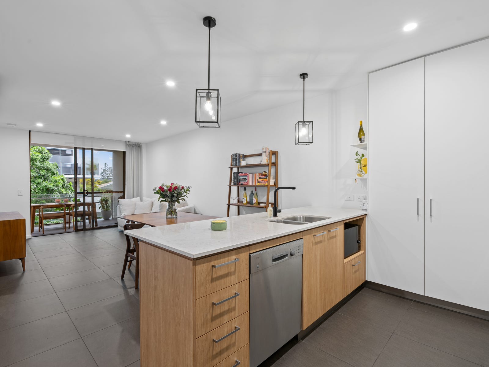 203/25 Onslow Street, Ascot QLD — 2 bed For Sale