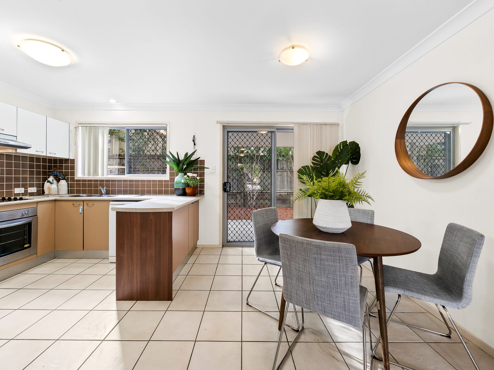 Property image – photo 4