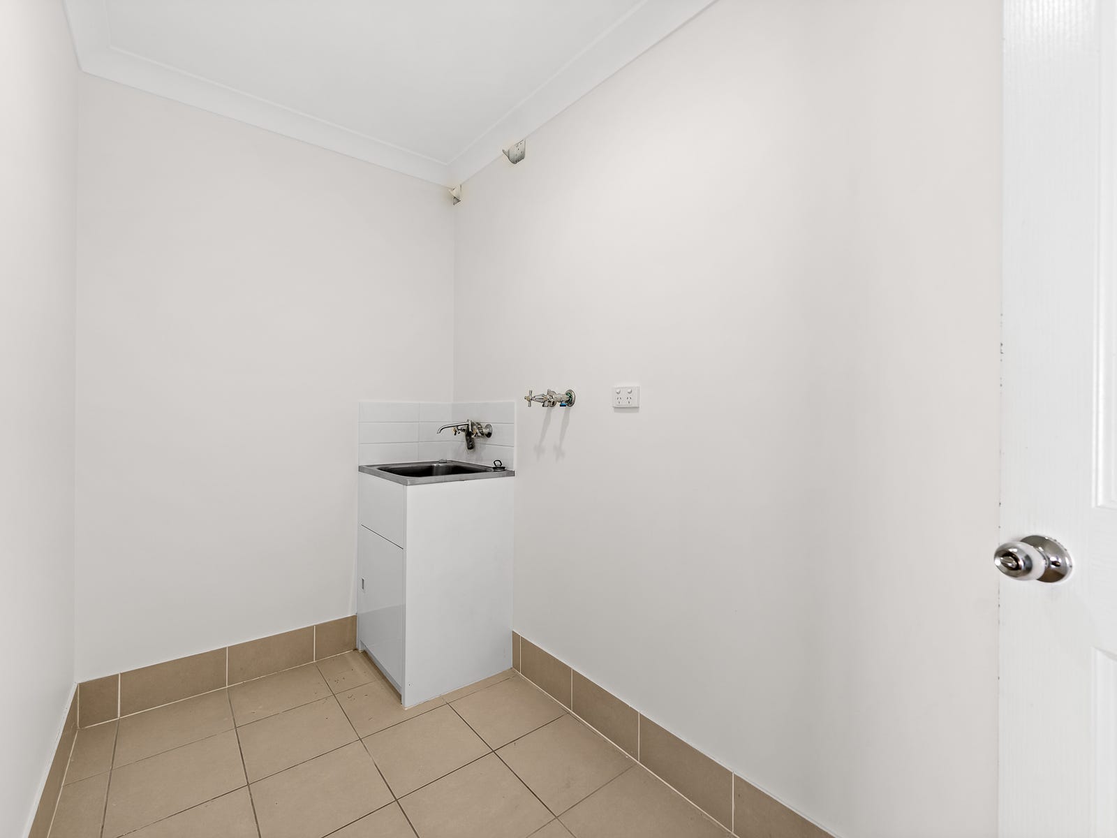 Property image – photo 13