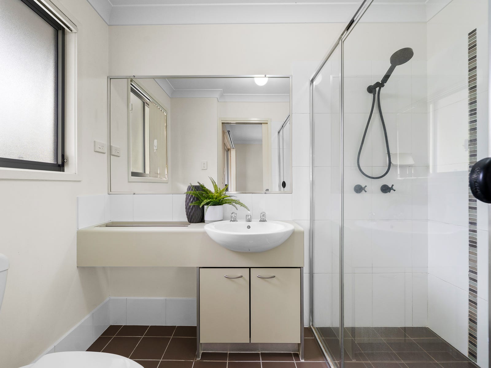 Property image – photo 9