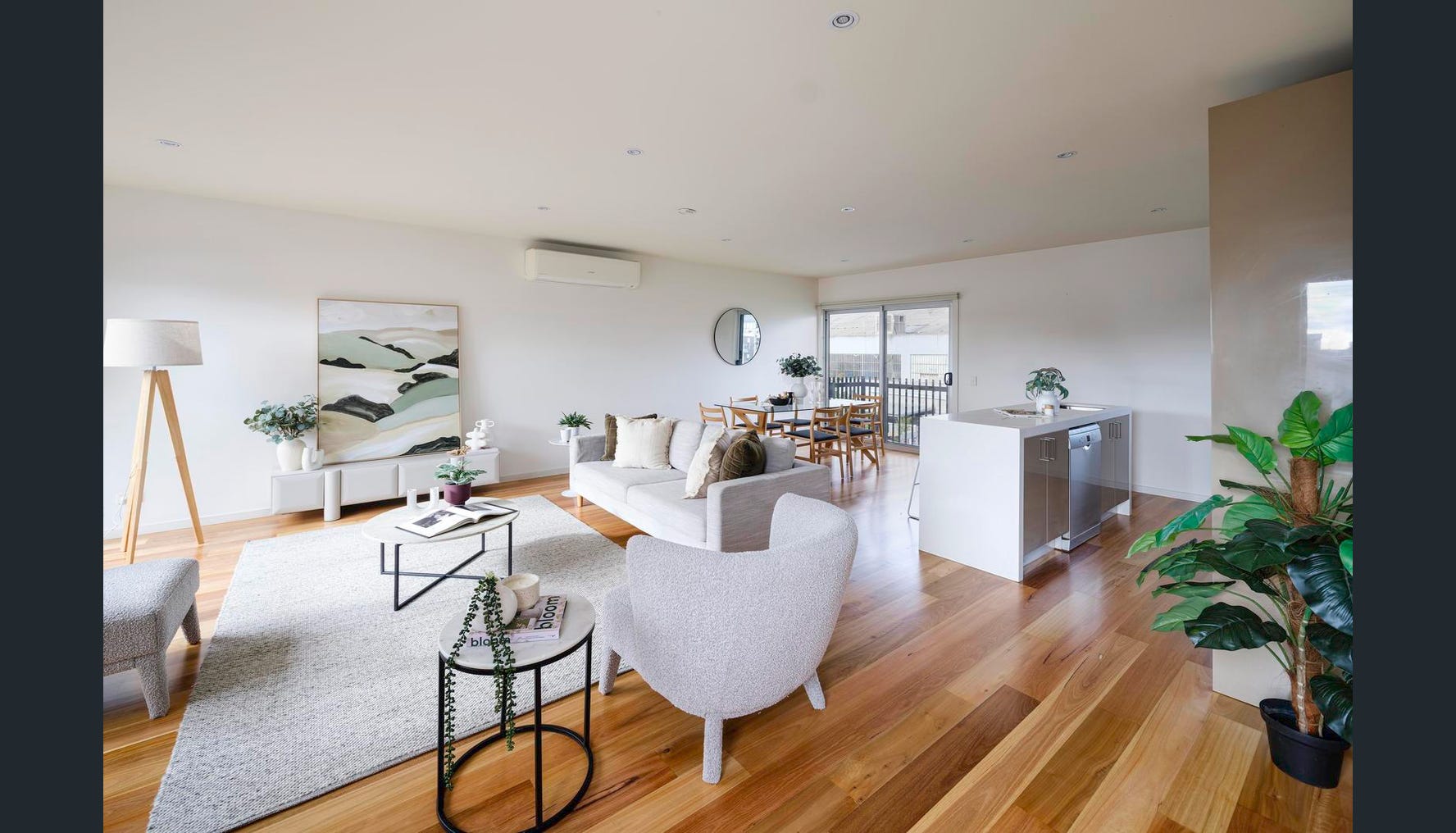 Three-level townhouse in Brunswick