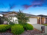 10 Hewitt Street Cranbourne East Vic 3977 House For Sale Realestate Com Au