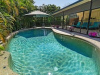 12 George Street, Flying Fish Point, Qld 4860