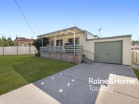 23 Scaysbrook Avenue, Chain Valley Bay, NSW 2259