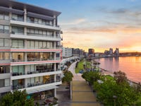 Newcastle Jets - [STORE OPENING] Head to 19 Honeysuckle Drive