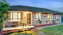 Property at 5 Hilary Grove, Ringwood East, VIC 3135