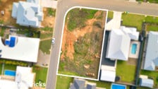 Property at 7 Lakesend Place, Lake Albert, NSW 2650