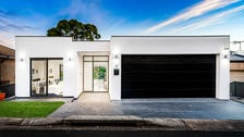 Property at 7 Mangalore Drive, Winston Hills, NSW 2153