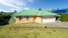Property at 12 Mason Cres, Armidale NSW 2350