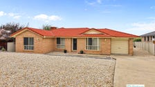 Property at 10 James Place, Oxley Vale NSW 2340