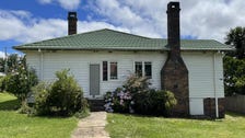 Property at 2/104 Mossman Street, Armidale, NSW 2350