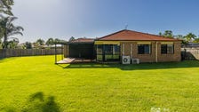 Property at 5 Buggy Pl, Redland Bay, QLD 4165