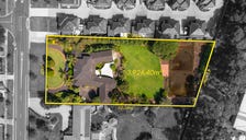 Property at 106-108 Kennington Park Drive, Endeavour Hills, VIC 3802