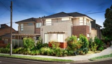 Property at 1/121 Manningham Road, Bulleen, VIC 3105