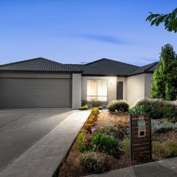 48 Rowland Drive, Point Cook
