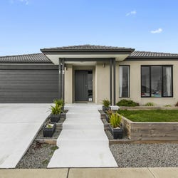 12 View Hill Drive, Traralgon