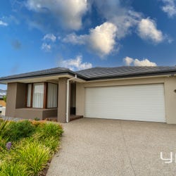 14 Hillview Road, Greenvale