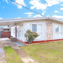 5 6 8 mitchell rd moorebank nsw 2170