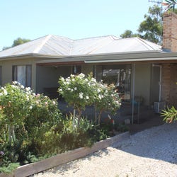 41 George Street, Nhill, VIC 3418 - realestate.com.au 41 George Street, Nhill, VIC 3418 - realestate.com.au
