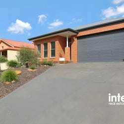 10 The Wool Road, Basin View, NSW 2540