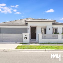 6 Dowie Drive, Claymore