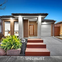 17 Trainers Way, Clyde North