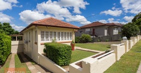 17 Lamrock Street Holland Park West QLD 4121 property .au