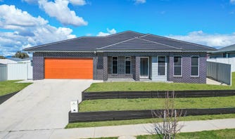 Property at 36 Mustang Close, Hillvue
