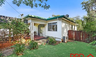 Property at 32 Anthony Road, South Tamworth