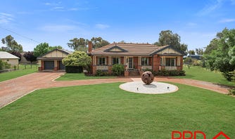 Property at 8 Hartmann Drive, Kingswood