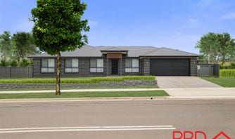 Property at 12 Lambrusco Way, North Tamworth