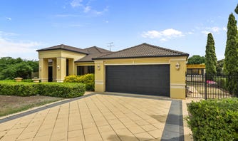 Property at 1 The Grange, Hillvue